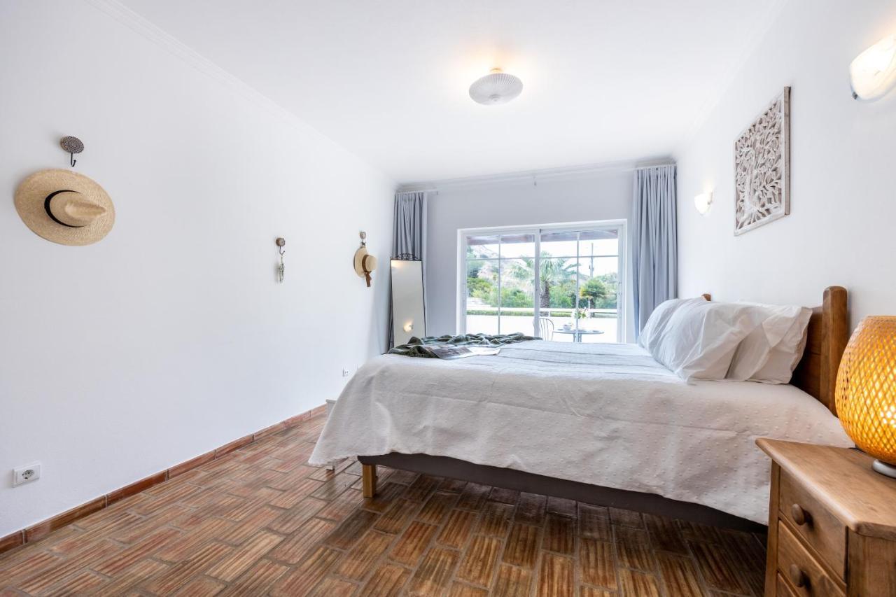 Coolhouses Luz, 3 Bed Linked House, Shared Pool, A Stone's Throw Of The Sea, Casa Sirrah Holiday home Praia Da Luz